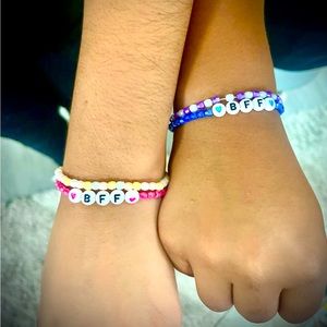 Handmade by a tween BFF friendship bracelets 2 sets